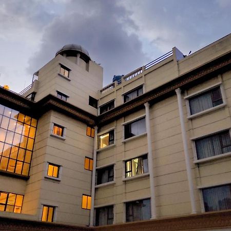 Hotel City Heart Shirdi Buitenkant foto