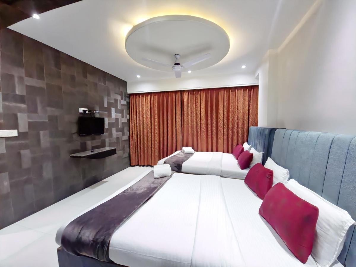 Hotel City Heart Shirdi Buitenkant foto
