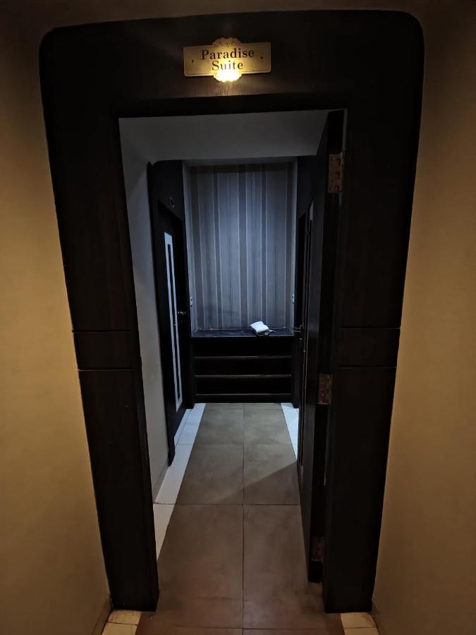Hotel City Heart Shirdi Buitenkant foto