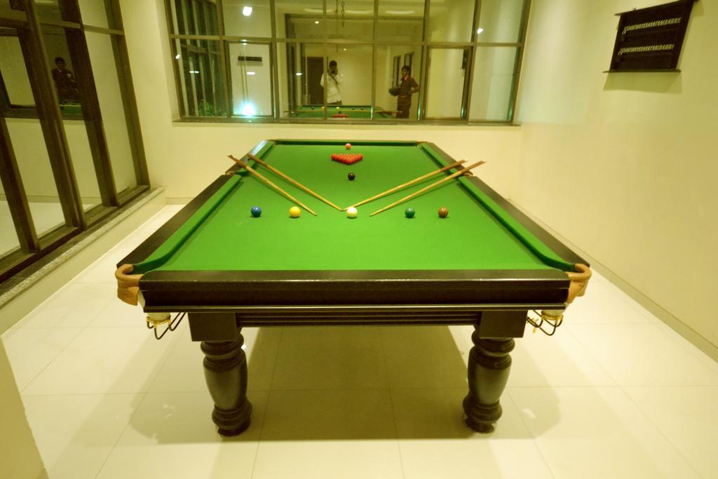 Hotel City Heart Shirdi Buitenkant foto